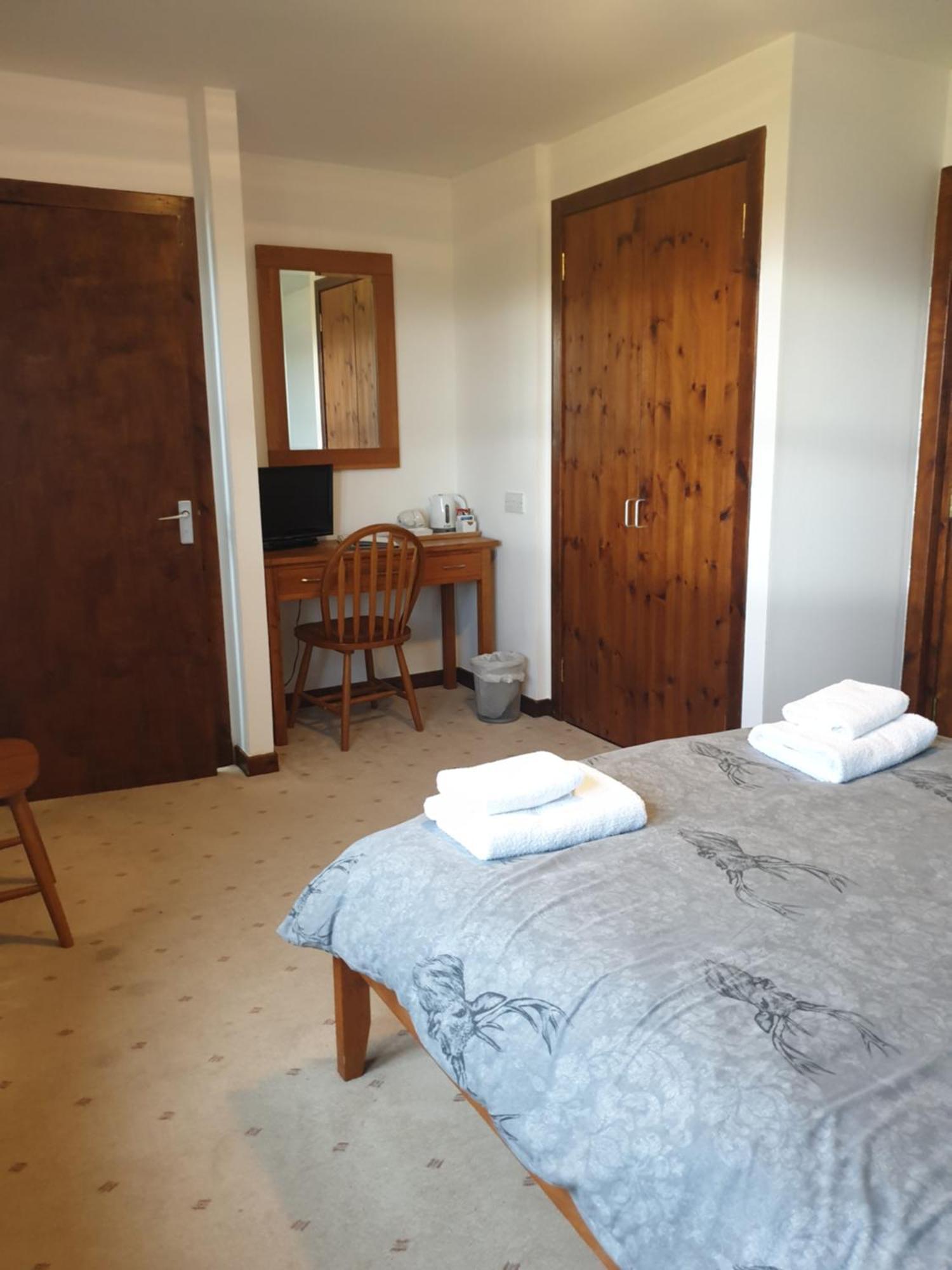 The Loch Erisort Hotell Balallan Exteriör bild