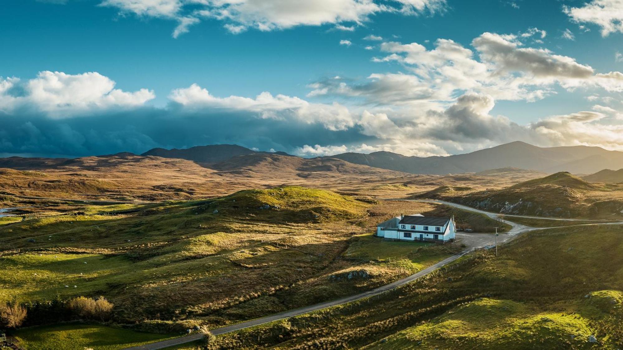 The Loch Erisort Hotell Balallan Exteriör bild